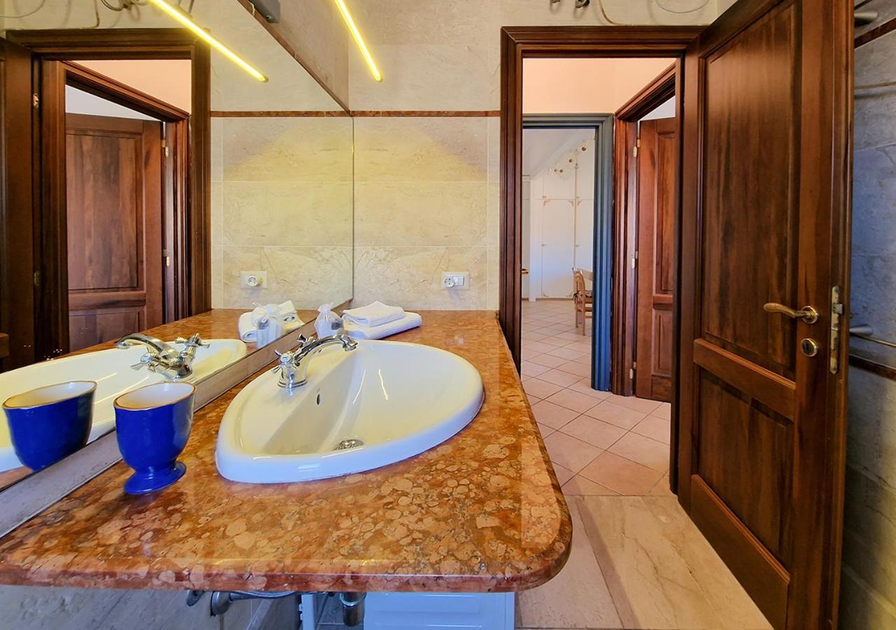 Murphy Holiday Home - Residenza Aldo Moro 02 La Maddalena  Luaran gambar